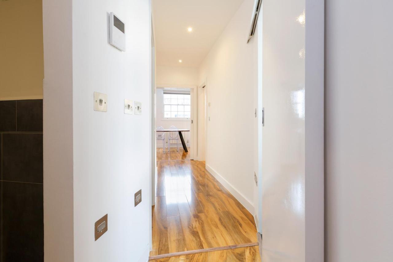 Spacious 4 Bedrooms Flat In New Oxford Street Londres Extérieur photo
